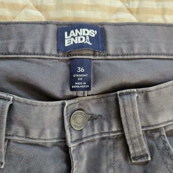 Lands’ End Straight Fit Pants • Size 36 • Classic Cut • Grey/Charcoal - Picture 2 of 4